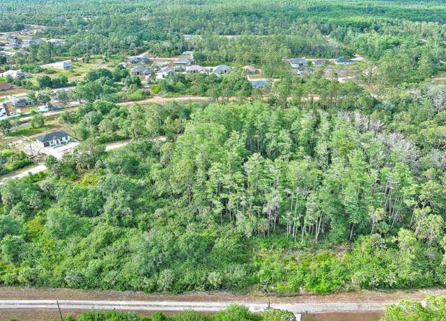 Property at 520 Woodman Dr, Lehigh Acres, FL 33972