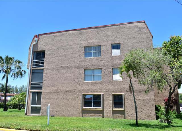 Property at 9681 Sunrise Lakes Blvd #301, Sunrise, FL 33322, 2 beds, 2 baths