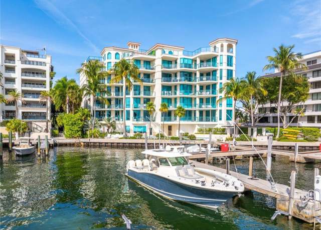 Property at 1660 W Glencoe St #401, Miami, FL 33133, 4 beds, 3.5 baths