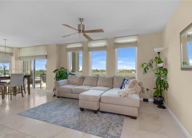 Property at 610 W Las Olas Blvd Unit 513N, Fort Lauderdale, FL 33312, 2 beds, 2 baths