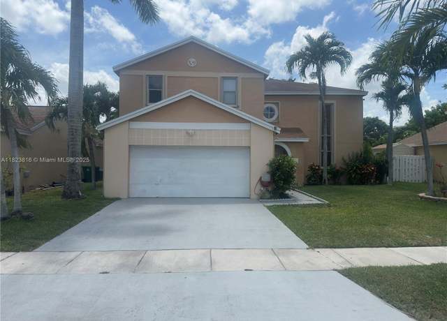 Property at 2660 Huron Way, Miramar, FL 33025, 4 beds, 2.5 baths