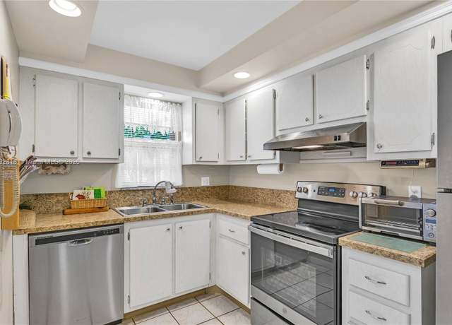 Property at 2420 Deer Creek Country Club Blvd Unit 203-D, Deerfield Beach, FL 33442, 2 beds, 2 baths