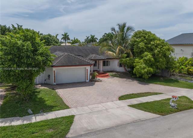 Property at 3161 SW 138th Ave, Miami, FL 33175, 4 beds, 3 baths