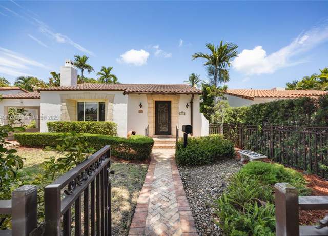 Property at 451 SW 25th Rd, Miami, FL 33129, 2 beds, 2 baths