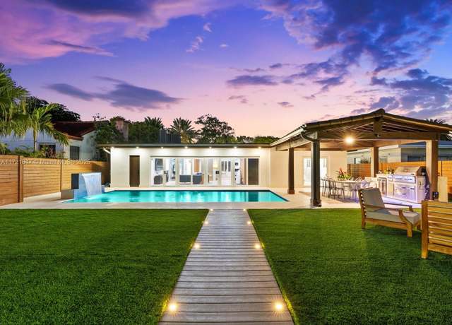 Property at 1560 Cleveland Rd, Miami Beach, FL 33141, 4 beds, 4 baths
