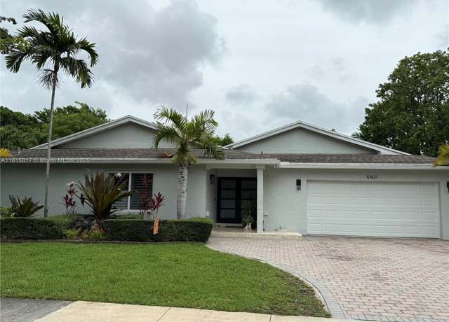 Property at 10421 SW 128th Ave, Miami, FL 33186, 4 beds, 2 baths