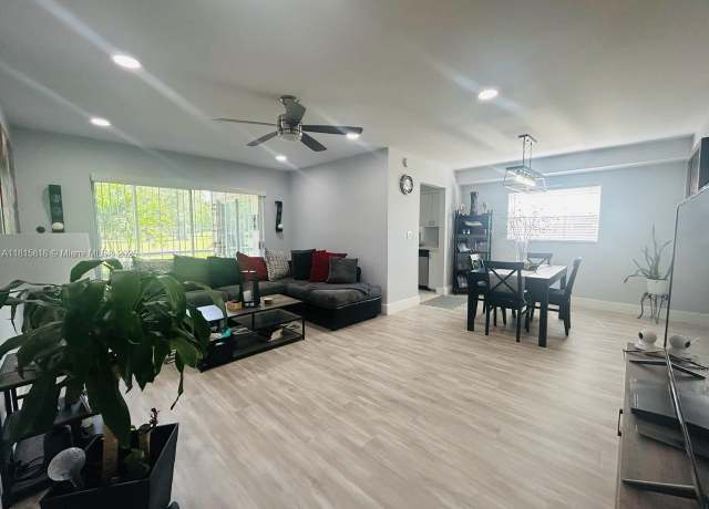 Property at 8002 Lagos De Campo Blvd Unit B-107, Tamarac, FL 33321, 2 beds, 2 baths