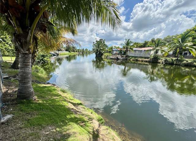 Property at 10450 SW 19th St, Miami, FL 33165, 4 beds, 2 baths
