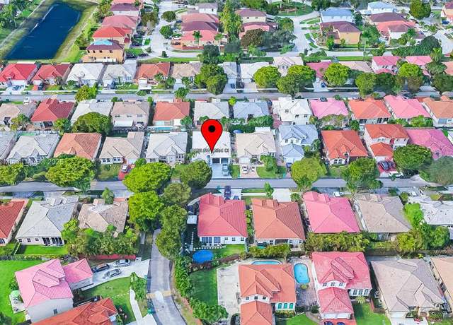 Property at 8196 SW 163rd Ct, Miami, FL 33193, 3 beds, 2.5 baths