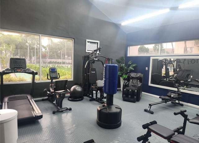 Property at 2541 Aragon Blvd #105, Sunrise, FL 33322, 1 bed, 1.5 baths