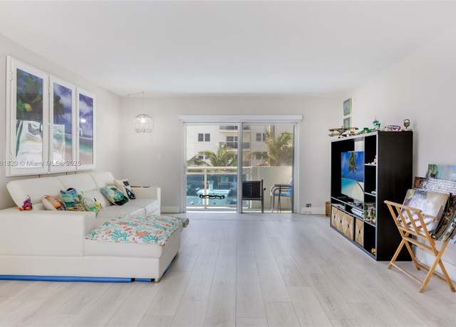Property at 1701 S Ocean Dr #206, Hollywood, FL 33019, 2 beds, 2 baths