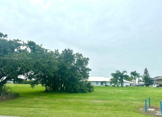 Property at 749 Duane Palmer Blvd, Sebring, FL 33876