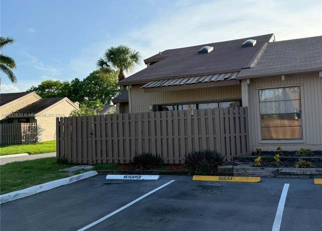 Property at 1965 SW 81st Way, Davie, FL 33324, 2 beds, 2 baths