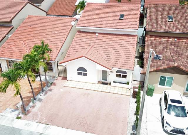 Property at 2765 W 54th St, Hialeah, FL 33016, 4 beds, 2 baths