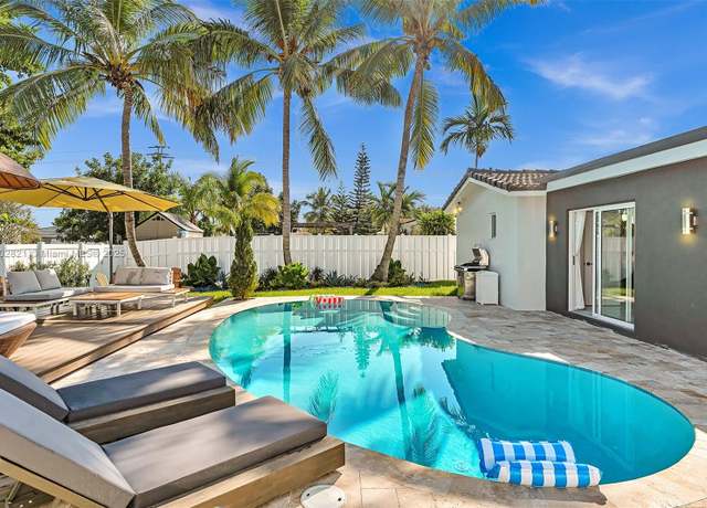 Property at 5005 Johnson St, Hollywood, FL 33021, 3 beds, 2 baths