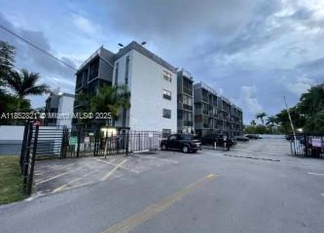 Property at 13500 NE 3rd Ct #309, North Miami, FL 33161, 1 bed, 2 baths