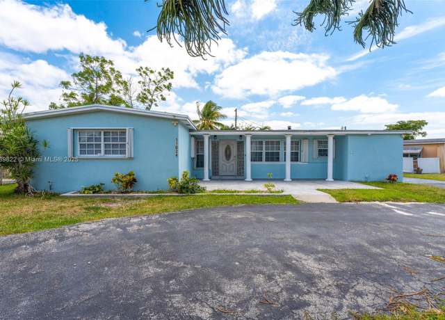 Property at 11024 SW 51st Ter, Miami, FL 33165, 3 beds, 2 baths