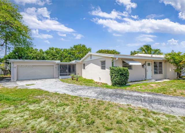 Property at 27 Robalo Ct, North Palm Beach, FL 33408, 3 beds, 2 baths