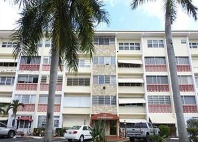Property at 215 SE 3rd Ave Unit 405B, Hallandale Beach, FL 33009, 2 beds, 1 bath