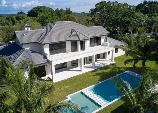 Property at 11200 SW 60th Ave, Pinecrest, FL 33156, 6 beds, 6 baths
