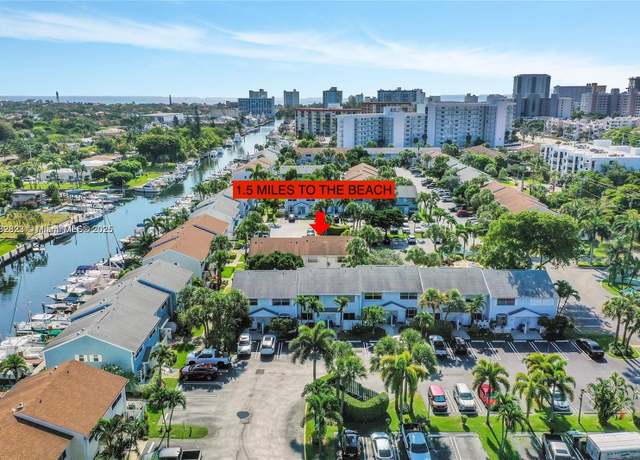 Property at 2699 NE 15th St, Pompano Beach, FL 33062, 2 beds, 2.5 baths