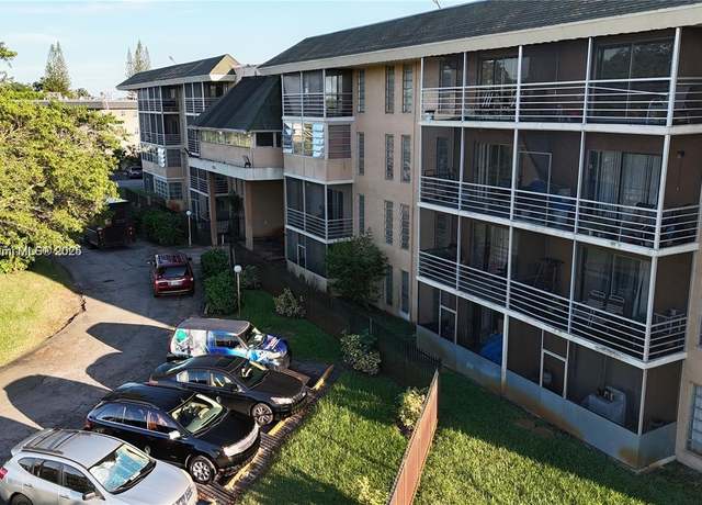 Property at 4848 NW 24th Ct #322, Lauderdale Lakes, FL 33313, 2 beds, 2 baths