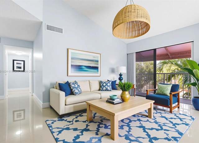 Property at 15520 SW 80th St Unit B-301, Miami, FL 33193, 2 beds, 1 bath