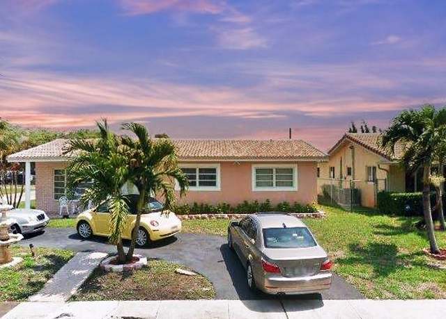 Property at 2231 N 55th Ave, Hollywood, FL 33021, 3 beds, 2 baths