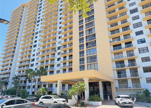 Property at 290 174th St #316, Sunny Isles Beach, FL 33160, 1 bed, 1.5 baths