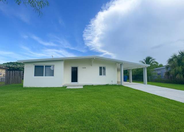 Property at 1400 NE 43rd Ct, Pompano Beach, FL 33064, 3 beds, 1 bath