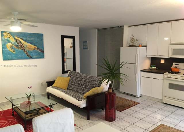 Property at 919 Michigan Ave #9, Miami Beach, FL 33139, 1 bed, 1 bath