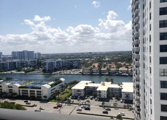 Property at 2301 S Ocean Dr #1906, Hollywood, FL 33019, 1 bed, 1.5 baths