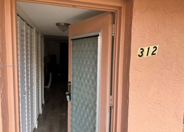 Property at 2841 Somerset Dr #312, Lauderdale Lakes, FL 33311, 2 beds, 2 baths