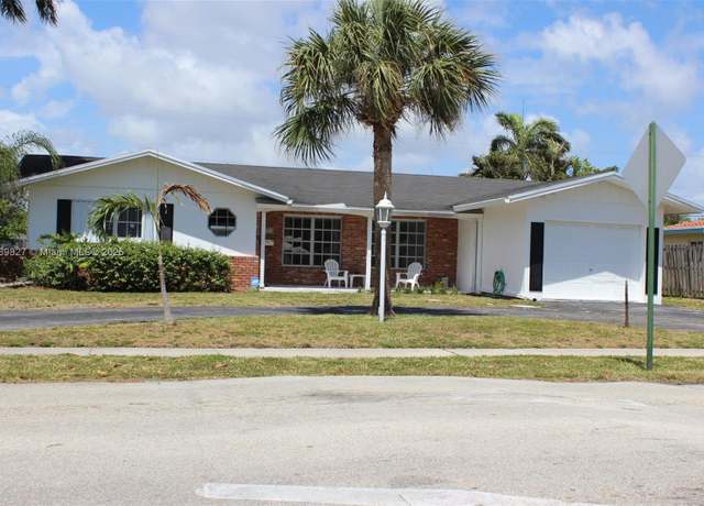 Property at 1011 SE 12th Ave, Deerfield Beach, FL 33441, 2 beds, 3 baths