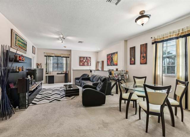 Property at 13114 SW 44th St #2204, Miramar, FL 33027, 3 beds, 2 baths