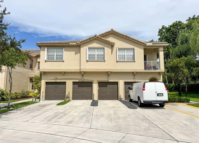 Property at 13114 SW 44th St #2204, Miramar, FL 33027, 3 beds, 2 baths
