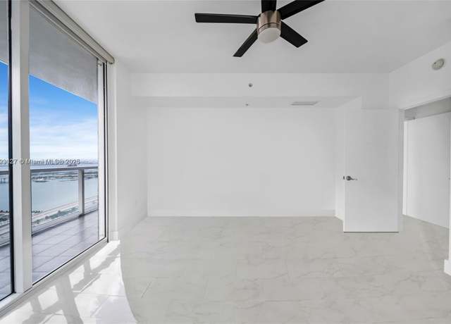 Property at 244 Biscayne Blvd #3704, Miami, FL 33132, 1 bed, 1 bath