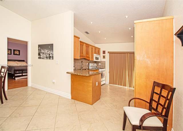 Property at 7859 W 36 Ave #202, Hialeah, FL 33018, 2 beds, 2 baths