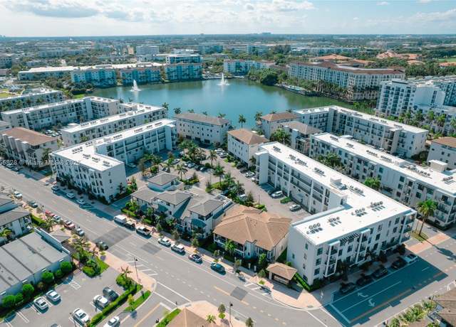 Property at 4745 NW 84th Ct #47, Doral, FL 33166, 3 beds, 2 baths