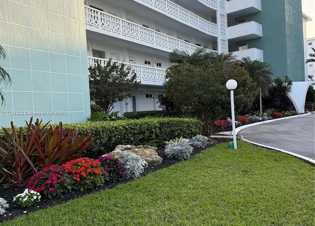 Property at 3209 S Ocean Dr Unit 2M, Hallandale Beach, FL 33009, 1 bed, 1 bath