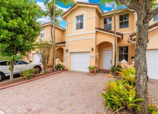 Property at 12458 SW 125th Ter, Miami, FL 33186, 4 beds, 2.5 baths