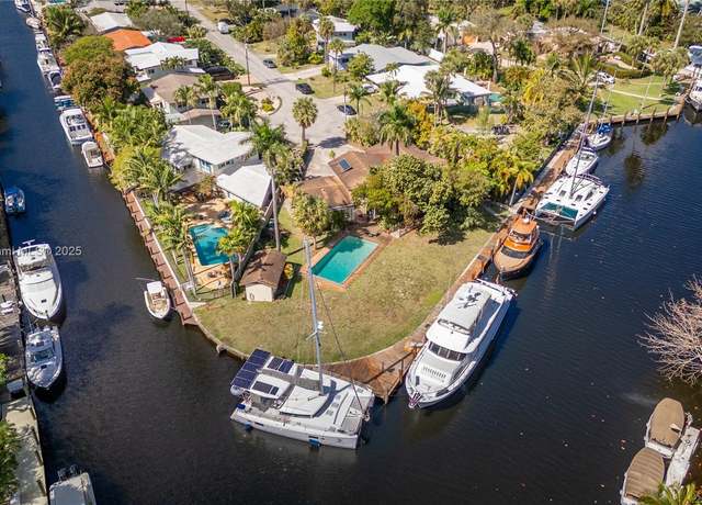 Property at 1500 SW 4th Ct, Fort Lauderdale, FL 33312, 3 beds, 3 baths
