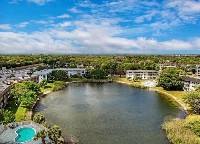 Property at 5335 NW 10th Ct #208, Plantation, FL 33313, 2 beds, 2 baths