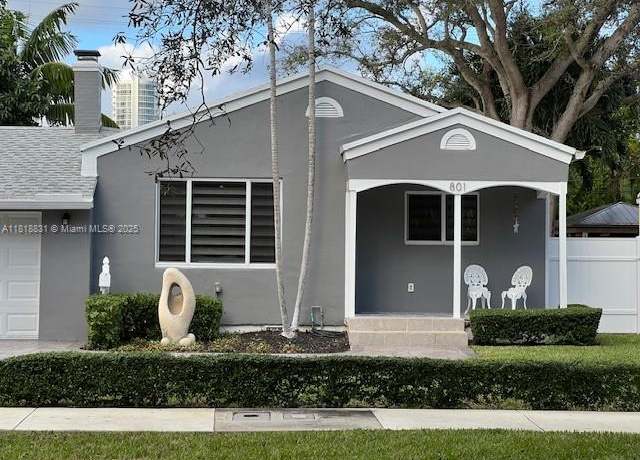 Property at 801 SE 7th St, Fort Lauderdale, FL 33301, 2 beds, 2 baths