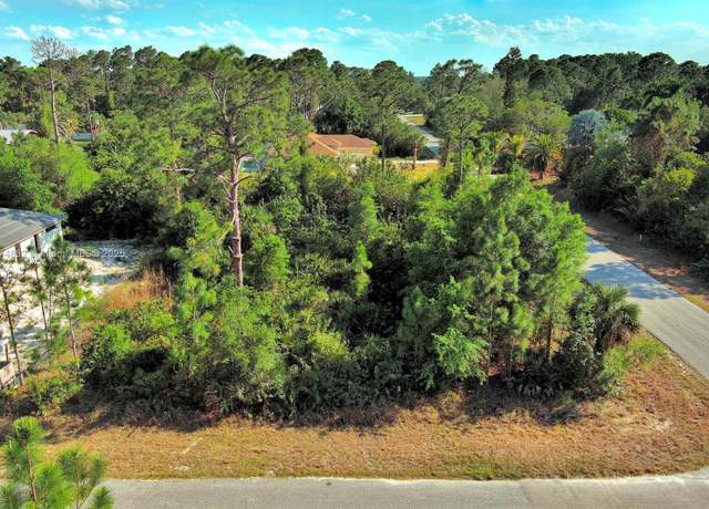 Property at 2500 E 9th St, Lehigh Acres, FL 33936