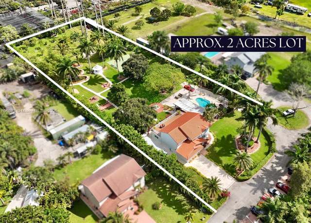 Property at 6800 SW 185th Way, Southwest Ranches, FL 33332, 4 beds, 3 baths