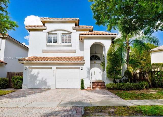 Property at 10853 NW 71st St, Doral, FL 33178, 4 beds, 3 baths