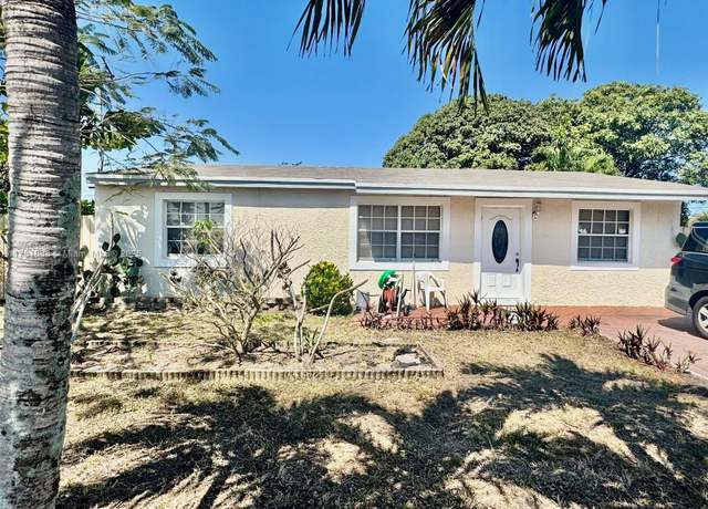 Property at 1429 SW 47th Ter, Fort Lauderdale, FL 33317, 4 beds, 3 baths