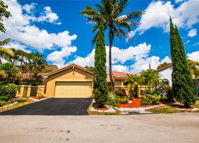 Property at 17411 NW 62 Ct, Hialeah, FL 33015, 3 beds, 2 baths