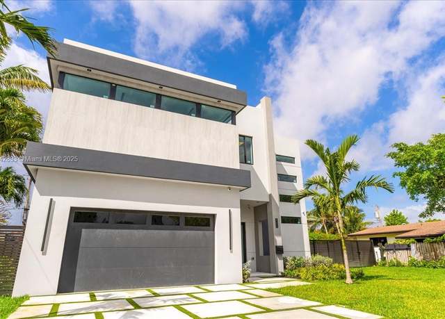 Property at 21320 NE 26th Ave, Miami, FL 33180, 4 beds, 4.5 baths